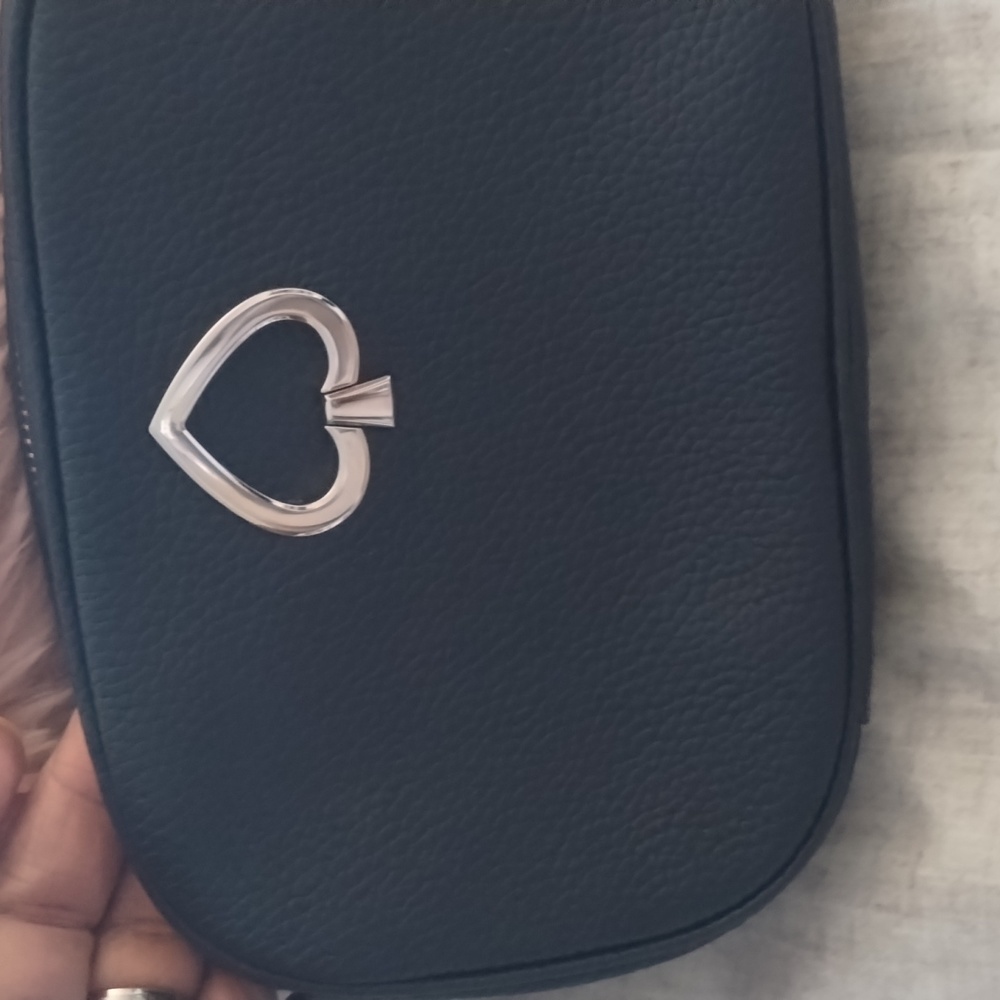Purse - Picture 2 of 3